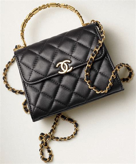 chanel purse with chain strap|chanel clutch with chain 2023.